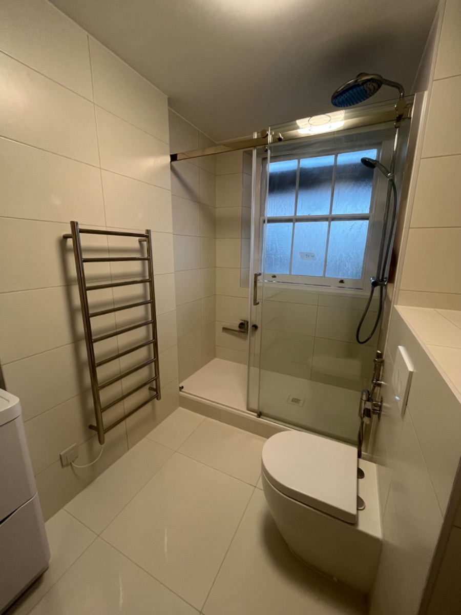 Bathroom Fitter: Image 5